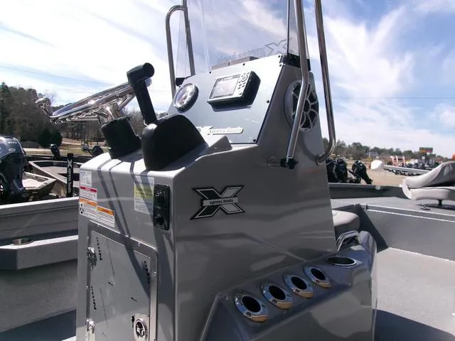 Slide: The Image of Xpress H22 2025 - 7