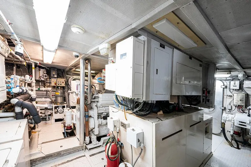 Slide: The Image of Engine Room - 37