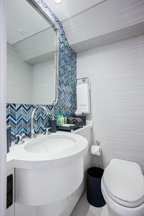 Slide: The Image of VIP Head - 42