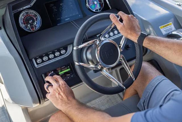 Slide: The Image of Godfrey Aquapatio 255 MT 2025 - 17