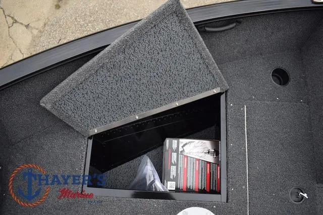 Slide: The Image of Lund 1650 Rebel XL SS 2025 - 15