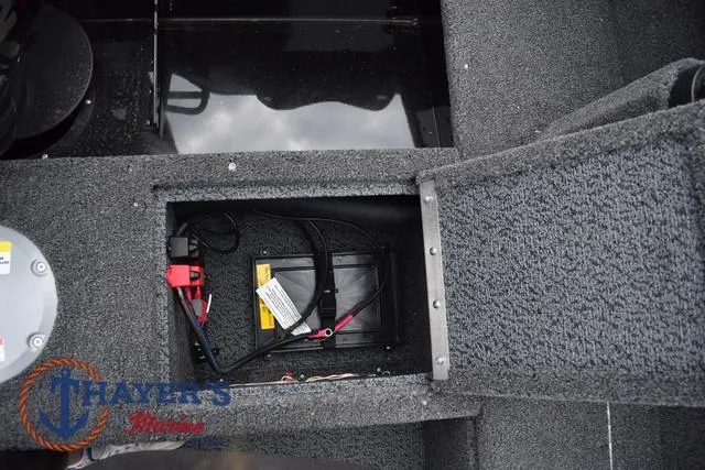 Slide: The Image of Lund 1650 Rebel XL SS 2025 - 24