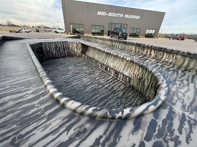 Slide: The Image of Edge Duck Boats 756DB BANDED EDITION 2025 - 11