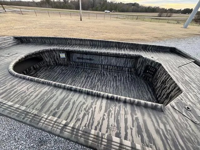 Slide: The Image of Edge Duck Boats 756DB BANDED EDITION 2025 - 8