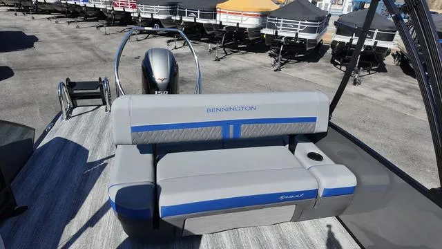 Slide: The Image of Bennington M Swingback 22 MSB 2025 - 15