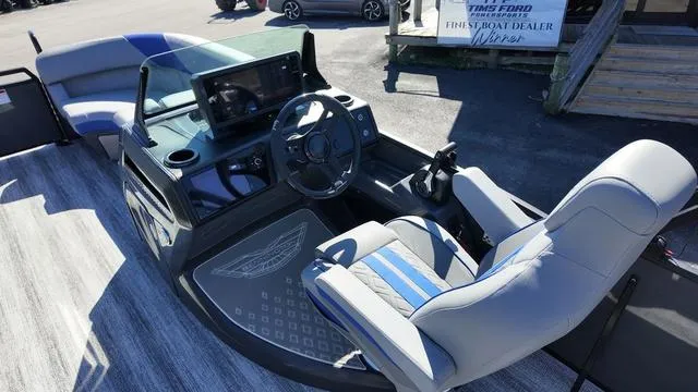 Slide: The Image of Bennington M Swingback 22 MSB 2025 - 23