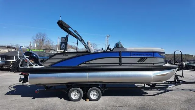 Slide: The Image of Bennington M Swingback 22 MSB 2025 - 7