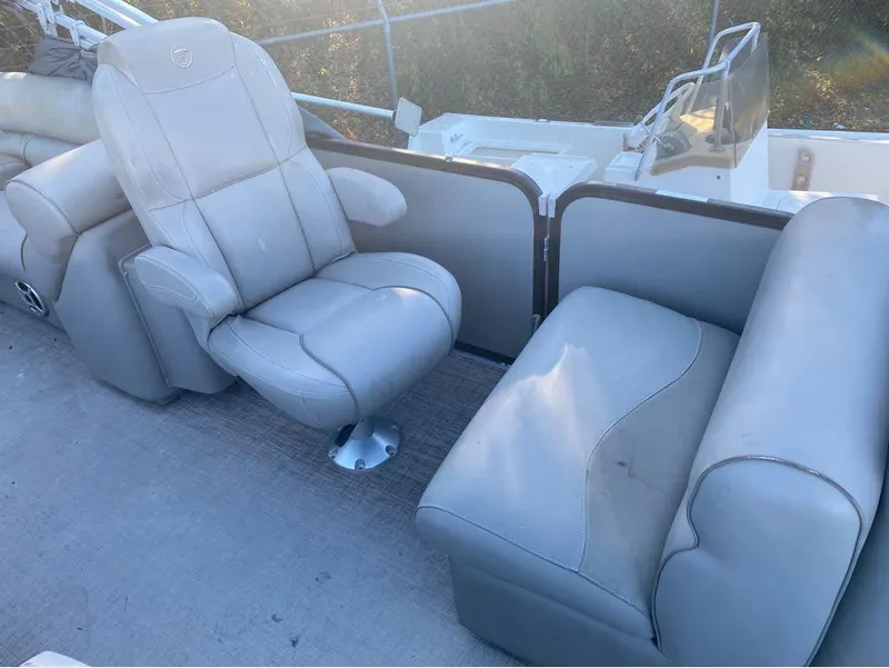 Slide: The Image of Premier 230 SunSation RF 2016 - 8