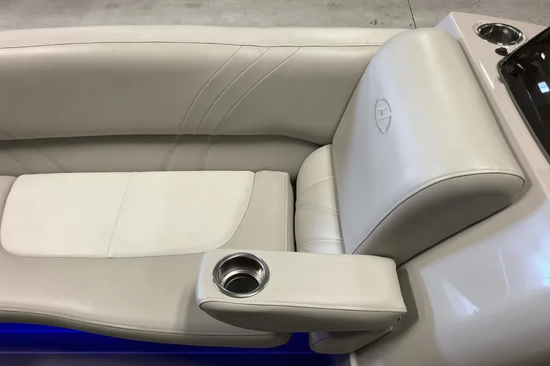 Slide: The Image of Harris Solstice 220 2016 - 17