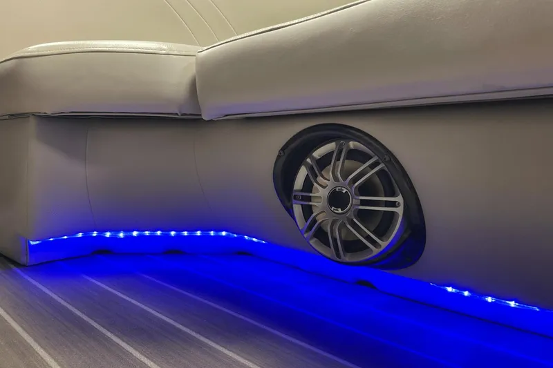 Slide: The Image of Harris Solstice 220 2016 - 19