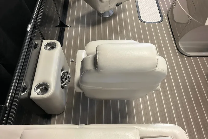 Slide: The Image of Harris Solstice 220 2016 - 30