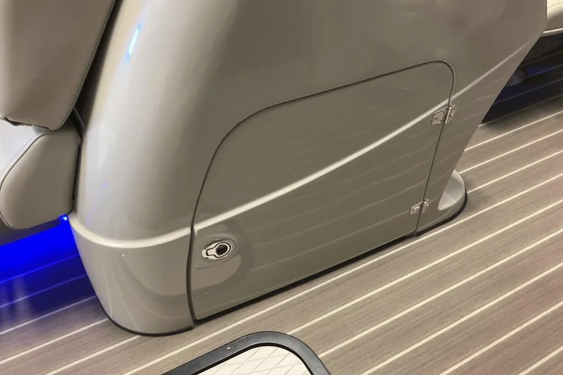 Slide: The Image of Harris Solstice 220 2016 - 35