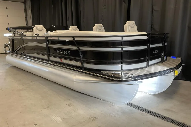 Slide: The Image of Harris Solstice 220 2016 - 4