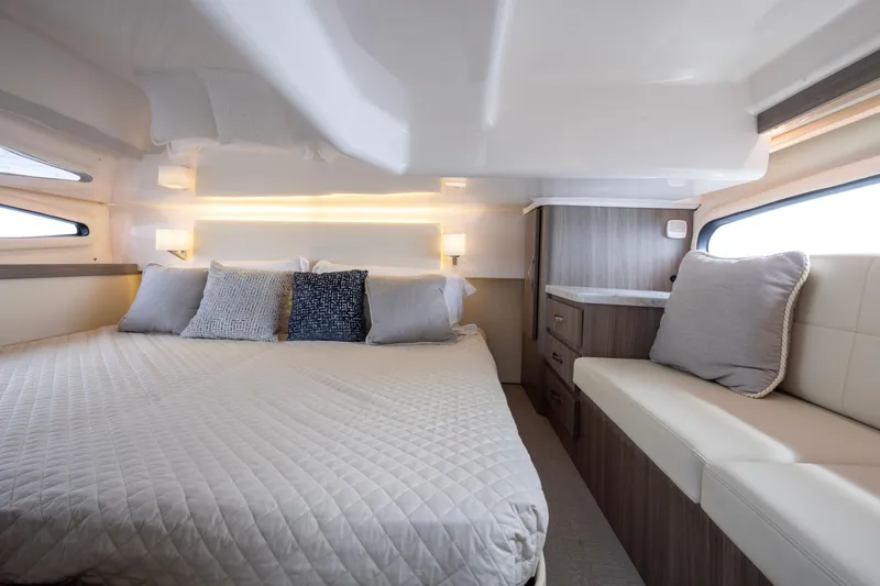 Slide: The Image of Regal 38 Grande Coupe 2021 - 63