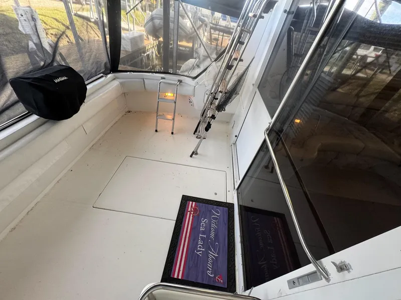 Slide: The Image of Sea Ray 370 Sedan Bridge 1996 - 12