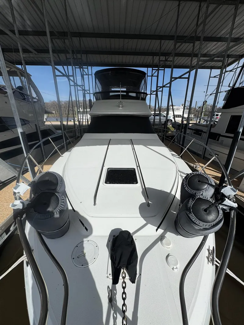 Slide: The Image of Sea Ray 370 Sedan Bridge 1996 - 2