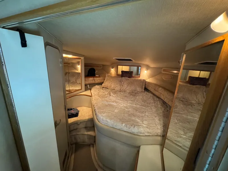 Slide: The Image of Sea Ray 370 Sedan Bridge 1996 - 20