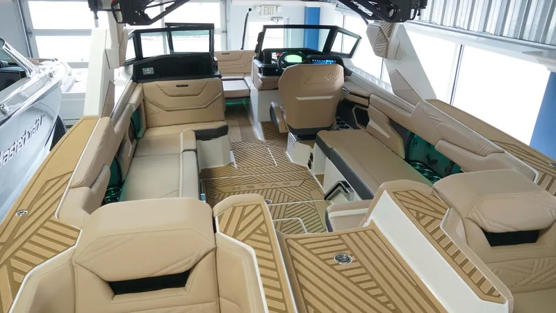 Slide: The Image of MasterCraft XStar 23 2025 - 11