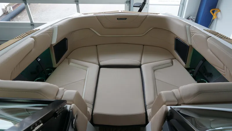 Slide: The Image of MasterCraft XStar 23 2025 - 24