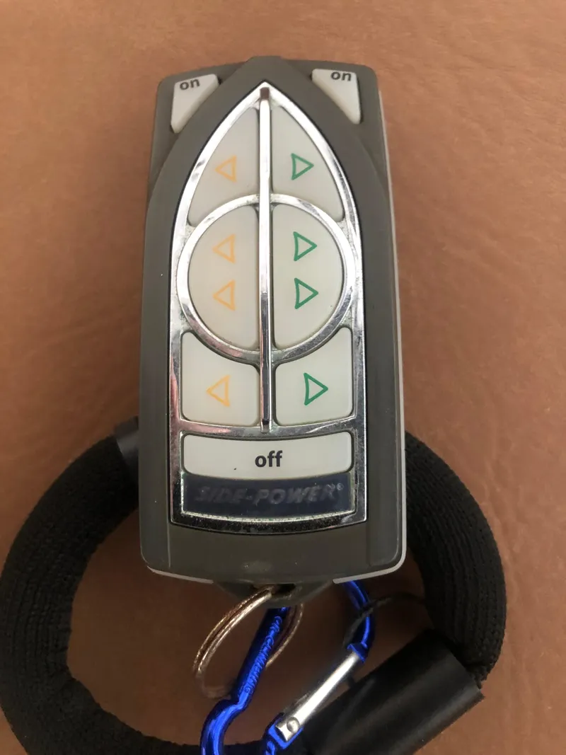 Slide: The Image of Meridian 459 Motoryacht 2006 - 30