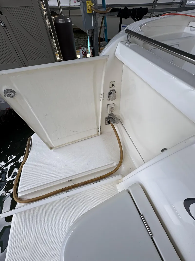 Slide: The Image of Meridian 459 Motoryacht 2006 - 7