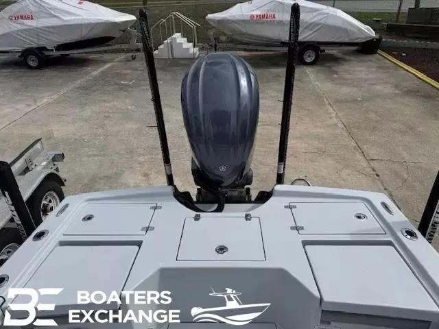 Slide: The Image of Pathfinder Hybrid 2500 2025 - 5