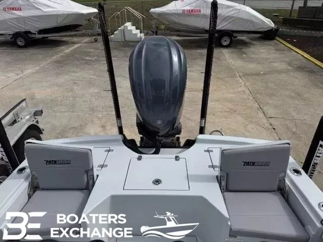 Slide: The Image of Pathfinder Hybrid 2500 2025 - 6