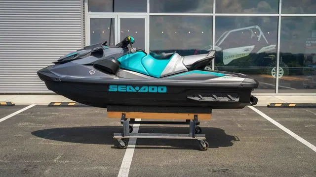 Slide: The Image of Sea-Doo GTR™ 230 BRP Premium Audio, iBR 2025 - 1
