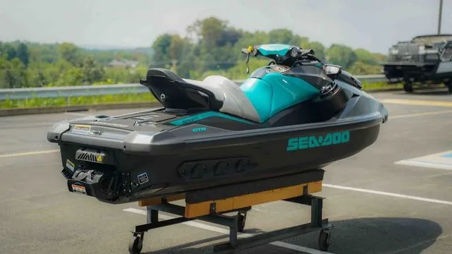Slide: The Image of Sea-Doo GTR™ 230 BRP Premium Audio, iBR 2025 - 5