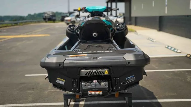 Slide: The Image of Sea-Doo GTR™ 230 BRP Premium Audio, iBR 2025 - 6