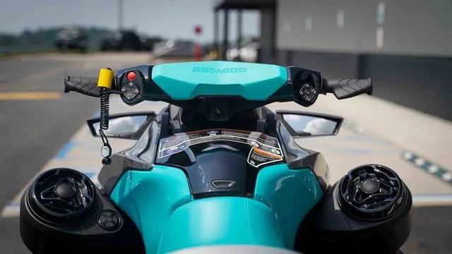 Slide: The Image of Sea-Doo GTR™ 230 BRP Premium Audio, iBR 2025 - 7