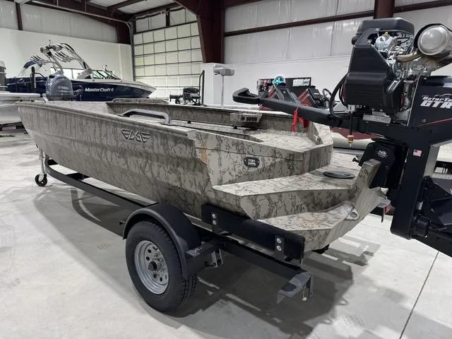 Slide: The Image of Edge Duck Boats HPSD 756DB 2025 - 2