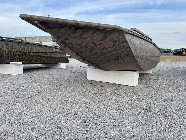 Slide: The Image of 2025 Edge Duck Boats HPSD 756DB on display, showcasing its sleek design and camouflage pattern. - 7