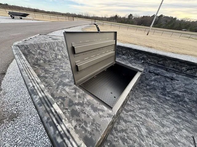 Slide: The Image of Edge Duck Boats 656DB 2025 - 9