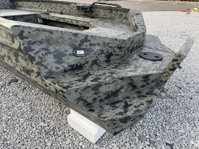 Slide: The Image of Edge Duck Boats 656DB 2025 - 4