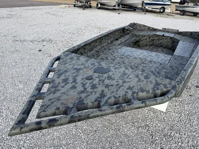 Slide: The Image of Edge Duck Boats 656DB 2025 - 8