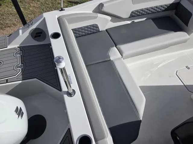 Slide: The Image of Starcraft SVX 171 OB 2025 - 9