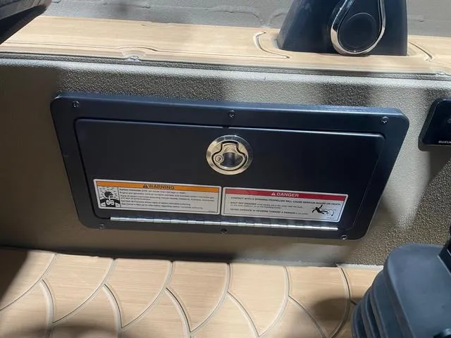 Slide: The Image of SeaArk Flex 21 / SUZUKI DF250 2025 - 20