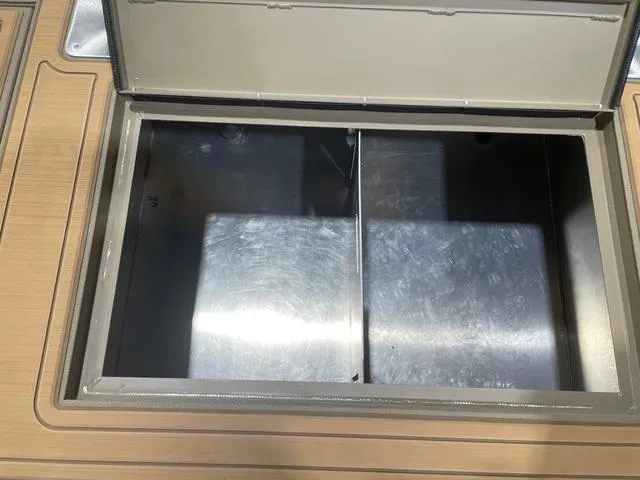 Slide: The Image of SeaArk Flex 21 / SUZUKI DF250 2025 - 21