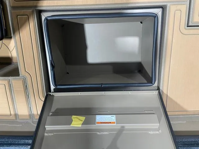 Slide: The Image of SeaArk Flex 21 / SUZUKI DF250 2025 - 24