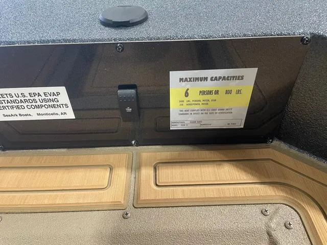 Slide: The Image of SeaArk Flex 21 / SUZUKI DF250 2025 - 8