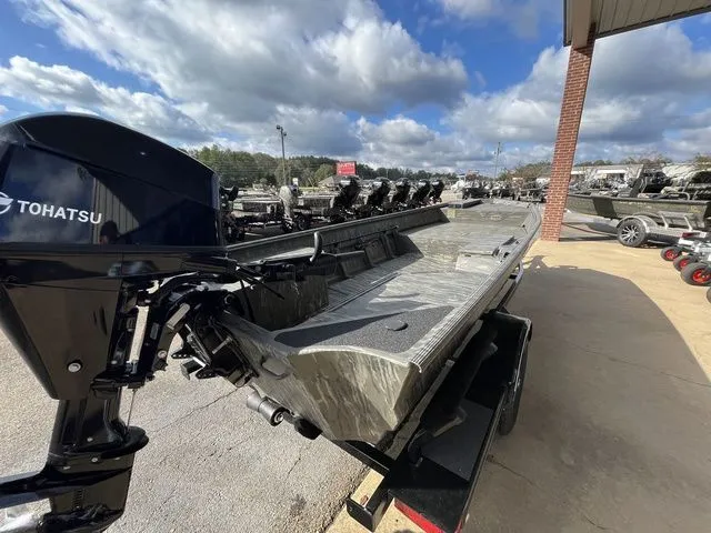 Slide: The Image of War Eagle 648LDV 2026 - 5