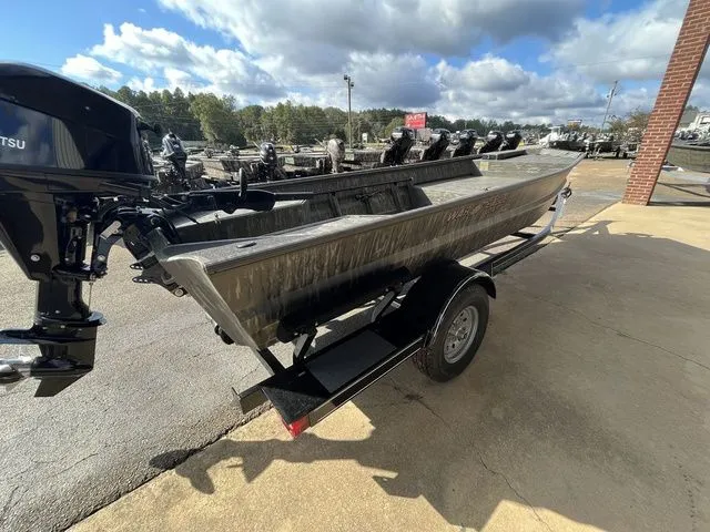 Slide: The Image of War Eagle 648LDV 2026 - 6