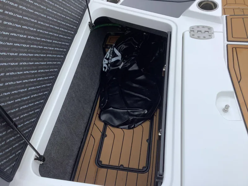 Slide: The Image of Nautique S23 2025 - 20