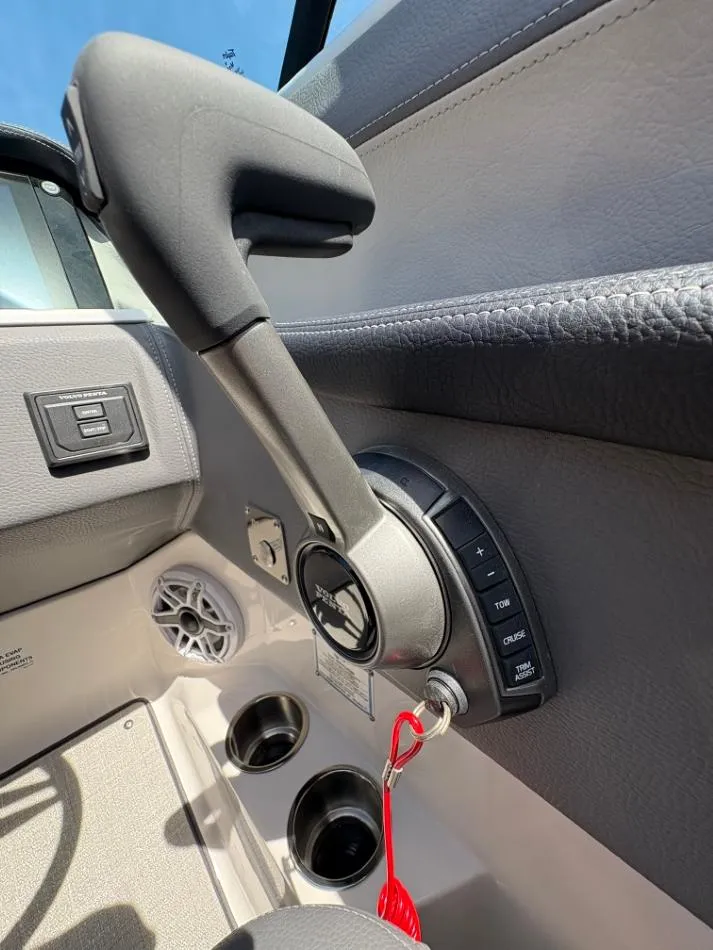 Slide: The Image of Regal LS6 Ultimate 2025 - 15