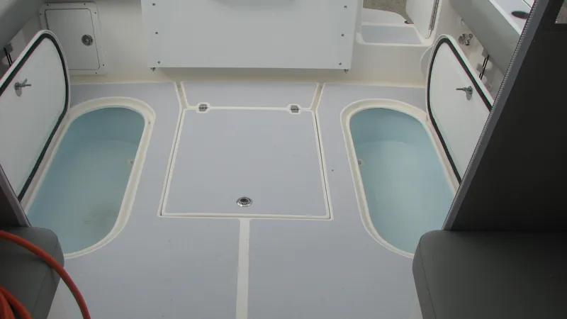 Slide: The Image of Deck Boxes - 24