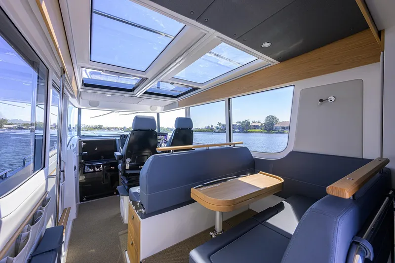 Slide: The Image of 2024 Nimbus C-11 - Salon seating - 28