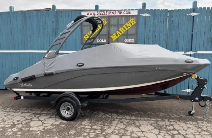 Slide: The Image of 2021 Yamaha Boats 195S covered on trailer, displayed at Sizzle Marine, Ohio. - 33