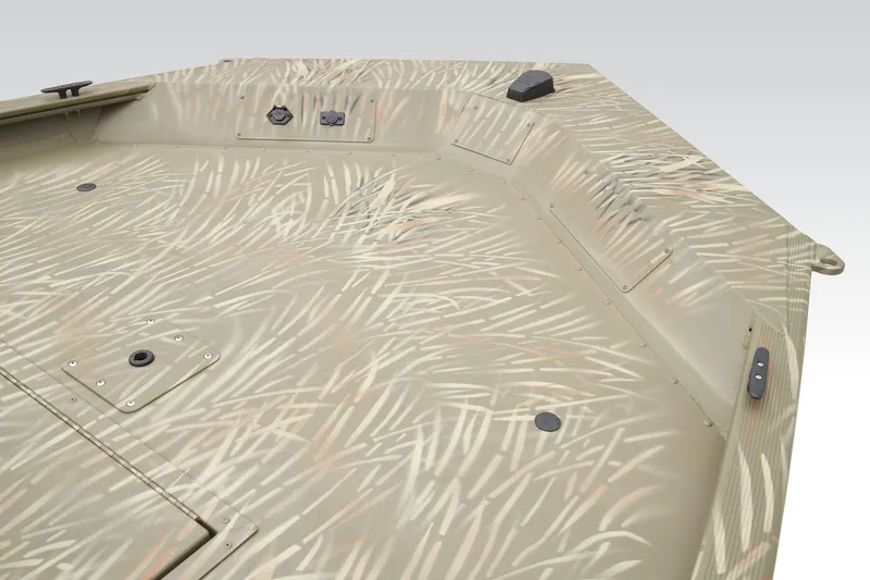 Slide: The Image of Manufacturer Provided Image: Tracker Grizzly 1654 T Sportsman - 17