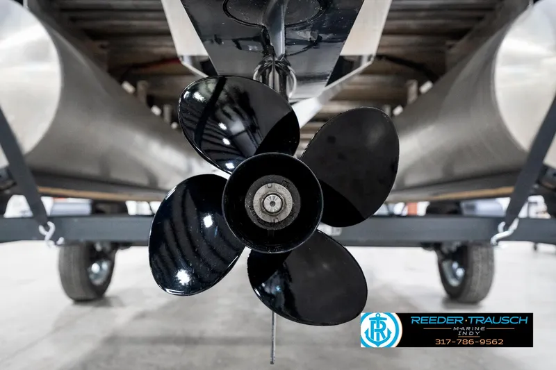 Slide: The Image of 2024 SunChaser 16 Vista boat propeller in a showroom setting. - 43